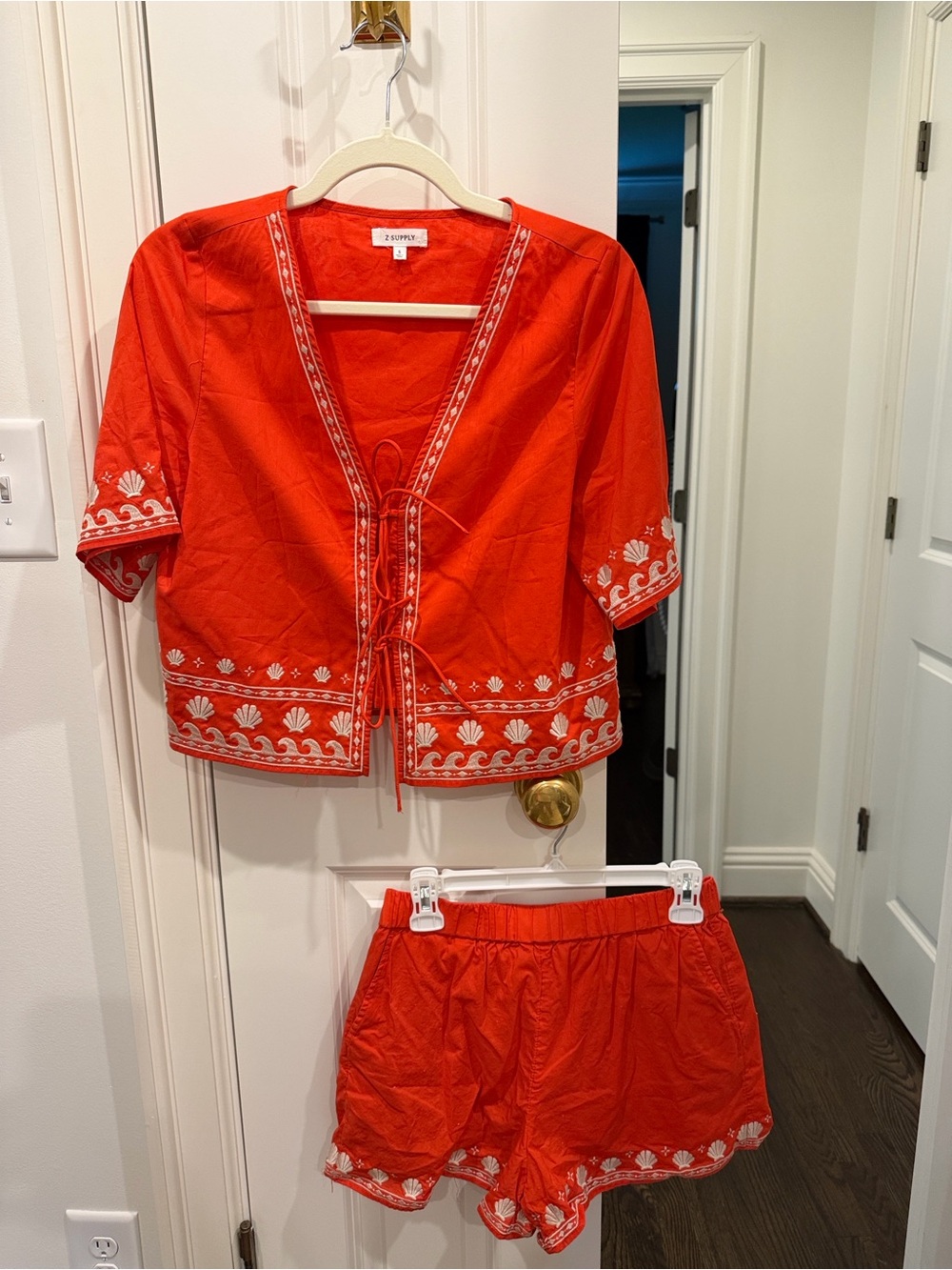 Z Supply Red Embroidered Tie-Front Lounge Set - Picture 2 of 2